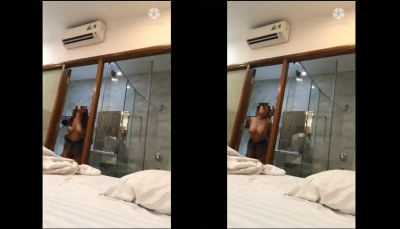 Dam dang quá quất luôn em trong phòng tắm